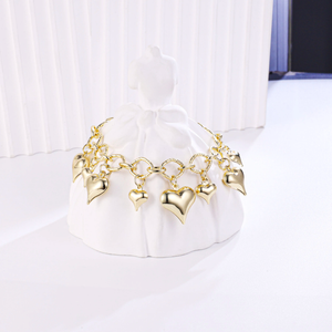 Pulsera de Corazones Colgantes – Oro Laminado 14K | 18–21 cm