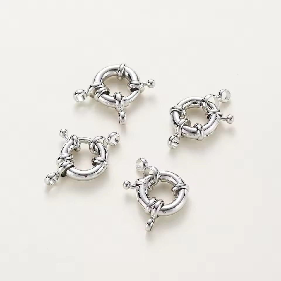 Broche Marinero 15 mm – Baño de Oro y Baño de Plata