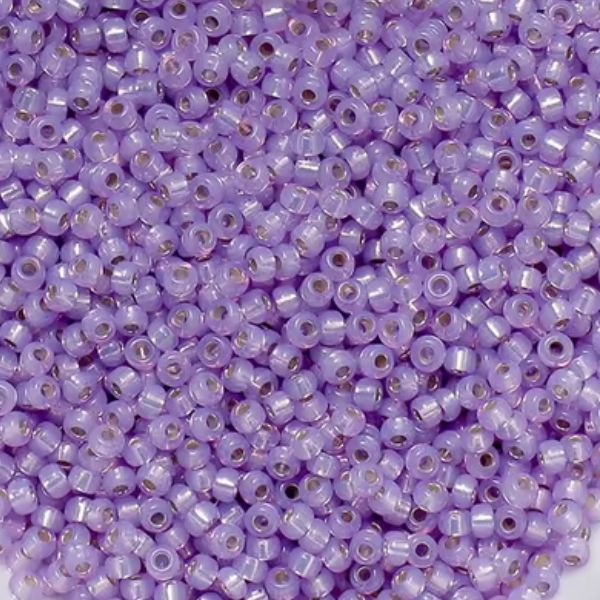 Miyuki Rocalla 11/0 R574 Violeta Silverlined