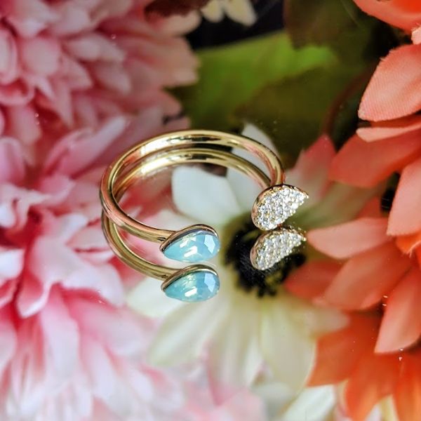 Anillo 14K Ajustable Swarovski Ovalado - Celeste
