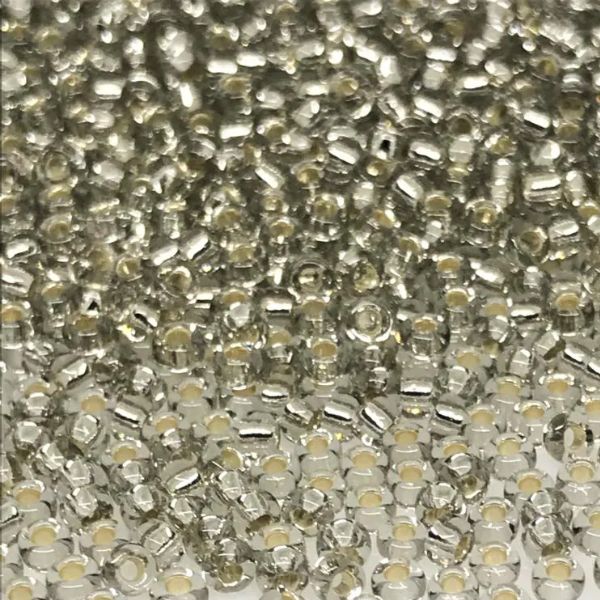 Miyuki Rocalla 11/0 RR2433 Gris Claro Silverlined