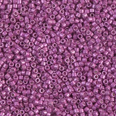 Mostacilla Miyuki Delica 11/0 DB1184 – Morado Galvanizado Mate