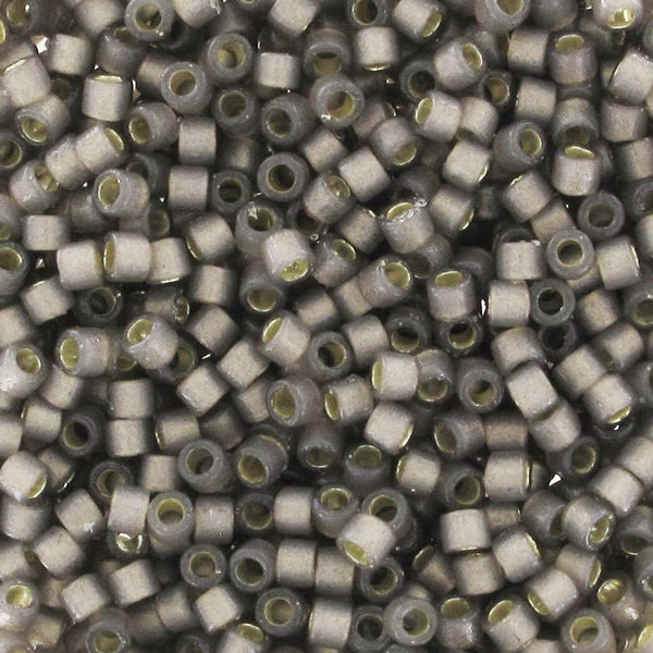Mostacilla Miyuki Delica 11/0 DB2184 – Gris Taupe Opalo Duracoat