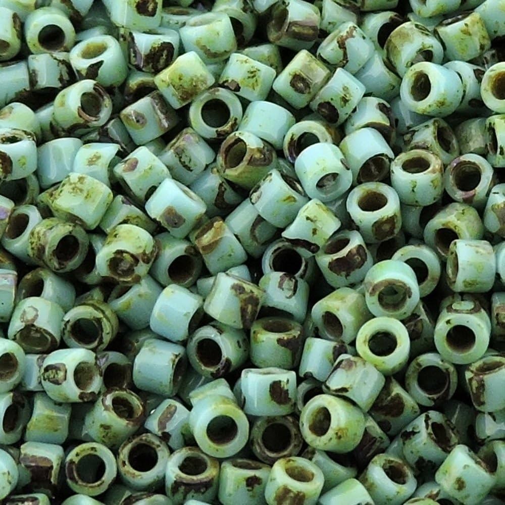 Mostacilla Miyuki Delica 11/0 DB2264 – Verde Opaco Picasso