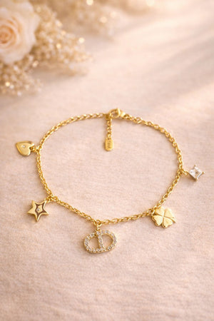 Pulsera Charms con Inicial Brillante – Oro Laminado 14K