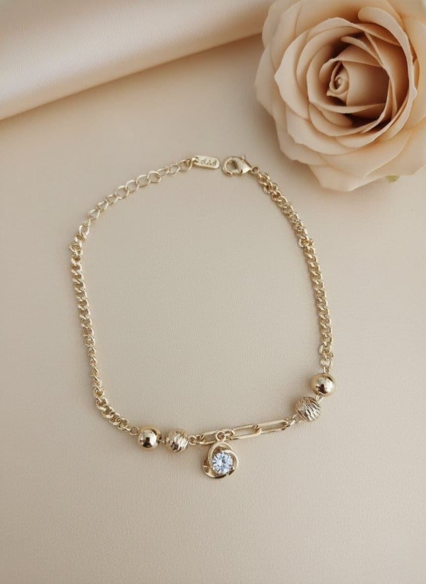 Pulsera Delicada con Bolitas y Circón – Oro Laminado 14K
