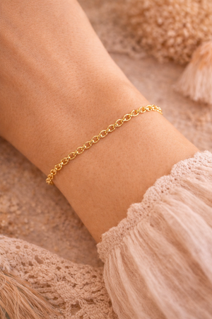 Pulsera Essenza – Oro Laminado 14K