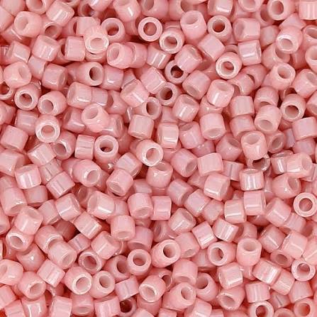 Mostacilla Miyuki Delica 11/0 DB1907 – Rosado Opaco Brillante