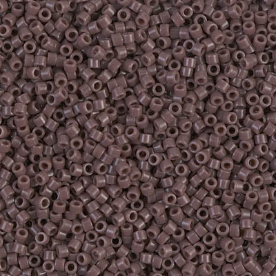 Mostacilla Miyuki Delica 11/0 DB735 – Malva Opaco