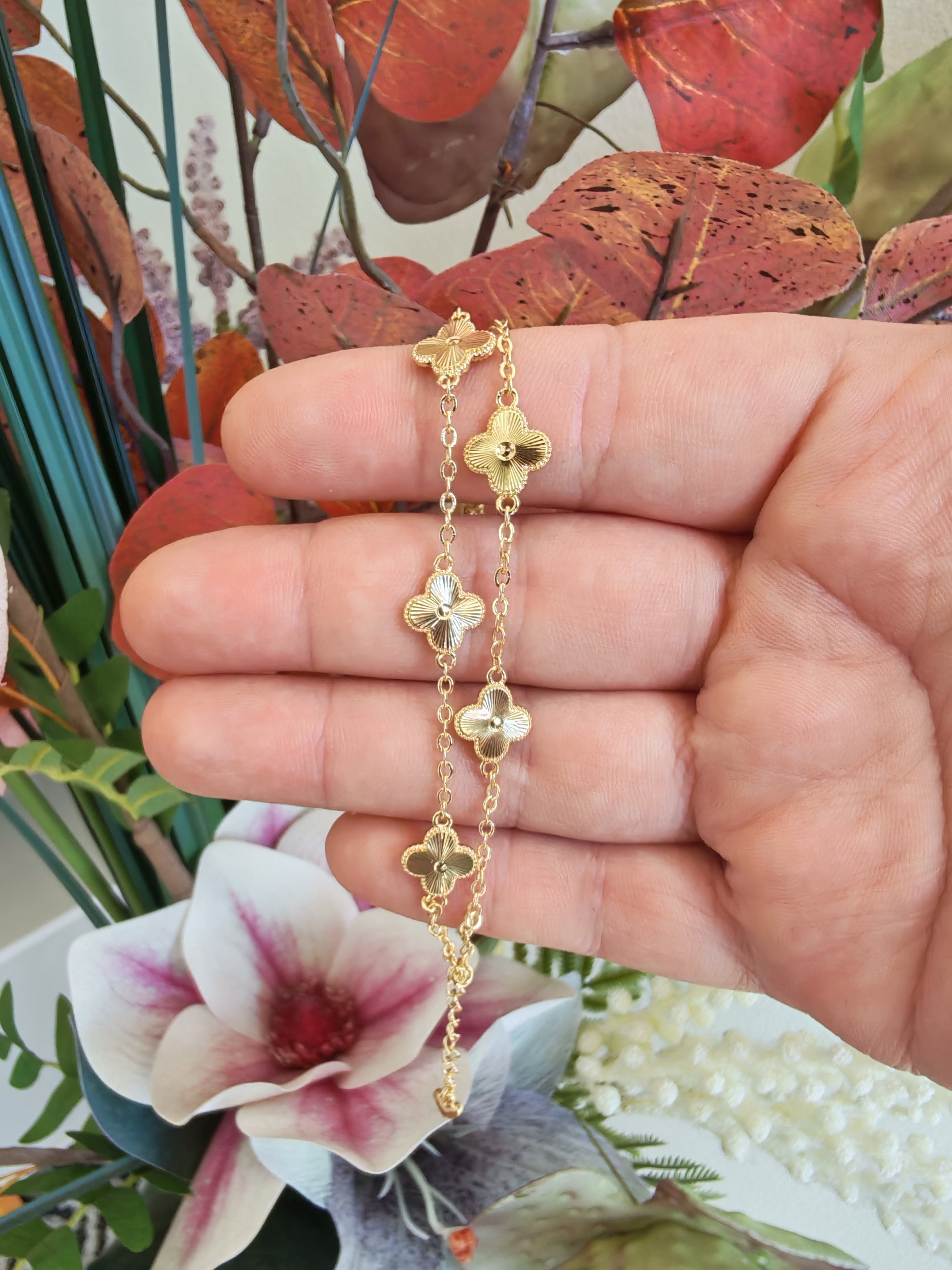 Pulsera Trébol Flor – Oro Laminado 14K | 19 cm
